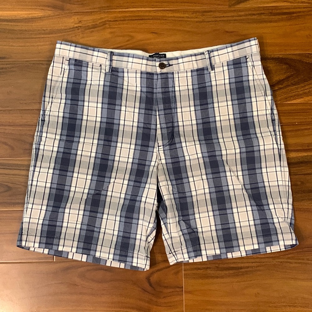 Lands End Traditional Fit Men’s Shorts - Blue and White Check